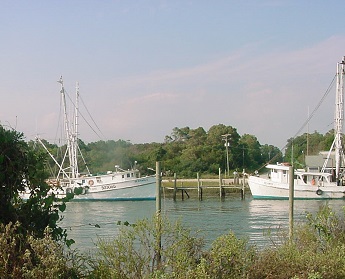 boats in the Holden Beach NC area